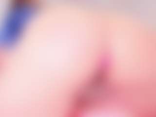 MiaVelveett's Live Sex Cam Show