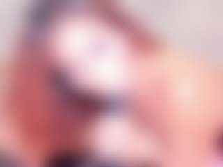 MiaVelveett's Live Sex Cam Show