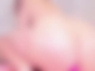 MiaVelveett's Live Sex Cam Show