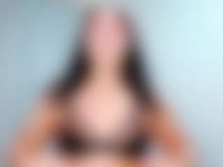 Live cam show with KriisJonnes - Tease on Camsoda