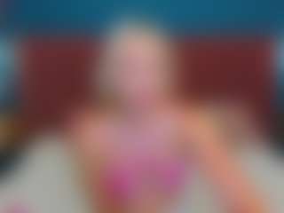 Live cam show with TessaAdorable - Athletic on parknlotfishbdy