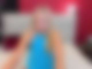 Live cam show with TessaAdorable - Flashing on Camsoda