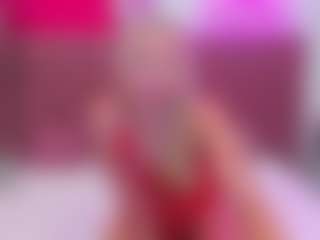 Live cam show with TessaAdorable - Athletic Young Adult on madthumbs