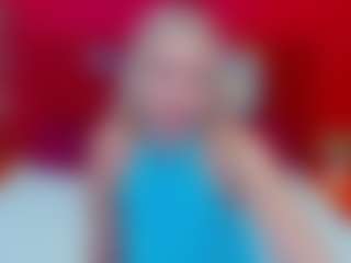 Live cam show with TessaAdorable - Athletic Strip on Camsoda