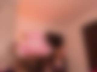 Luna's Live Sex Cam Show