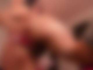 Live cam show with Luna - Oil on TeamSkeetLive