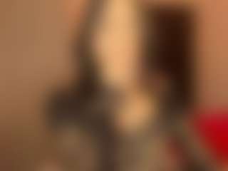 Live cam show with Luna - Joi on sexylivex.com