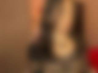 Live cam show with Luna - Hairy Pussy Lovense on x69.live