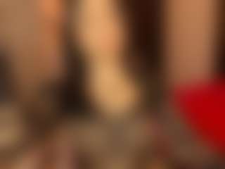 Live cam show with Luna - Hairy Pussy Brown Hair on Camsoda.co