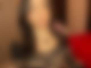 Live cam show with Luna - Nipple Piercings on https://playwithruby.com