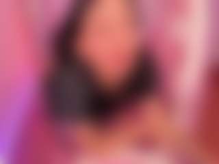 Live cam show with Luna - Dildo Or Vibrator on CamwithHer