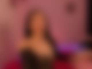 Luna's Live Sex Cam Show