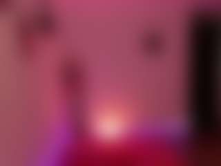 Live cam show with Luna - Joi on crypto-cams