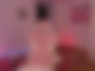 Luna's Live Sex Cam Show