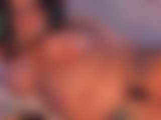 Bananasquirtt's Live Sex Cam Show