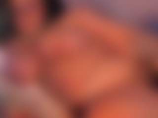 Bananasquirtt's Live Sex Cam Show
