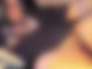 Bananasquirtt's Live Sex Cam Show