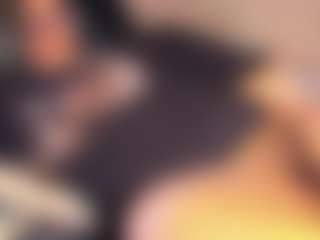 Bananasquirtt's Live Sex Cam Show