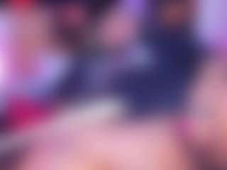 Bananasquirtt's Live Sex Cam Show