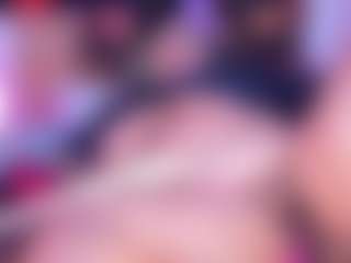 Bananasquirtt's Live Sex Cam Show