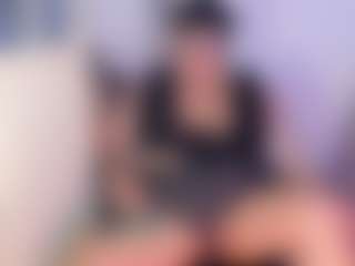 Bananasquirtt's Live Sex Cam Show