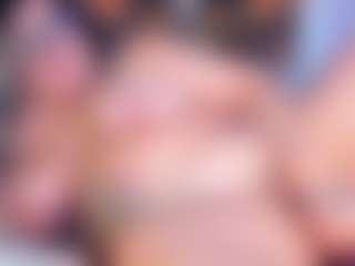 Bananasquirtt's Live Sex Cam Show