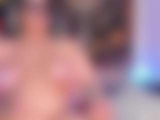 Bananasquirtt's Live Sex Cam Show