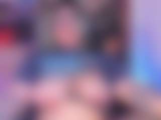 Bananasquirtt's Live Sex Cam Show