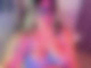 Bananasquirtt's Live Sex Cam Show