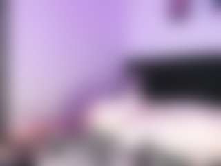 Estefy-gomez09's Live Sex Cam Show
