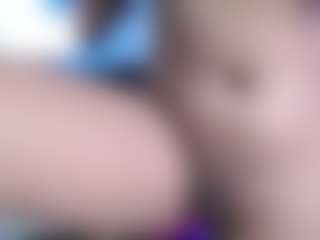 Live cam show with Estefy-gomez09 - Tattoos on Camsoda