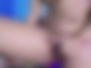 Estefy-gomez09's Live Sex Cam Show