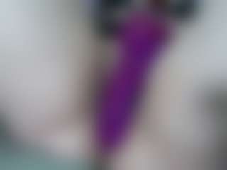 Live cam show with Lilith-NoirF - Red Hair on livesexfox.com