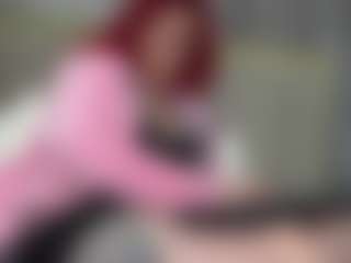 Live cam show with Lilith-NoirF - Green Eyes on Instabang