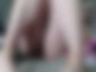 Live cam show with Lilith-NoirF - Upskirt on instabang