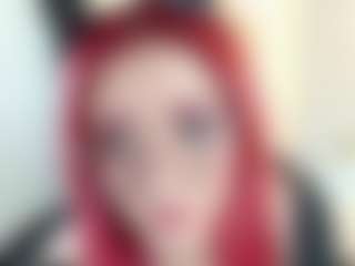 Live cam show with Lilith-NoirF - Green Eyes on SxyPornLive