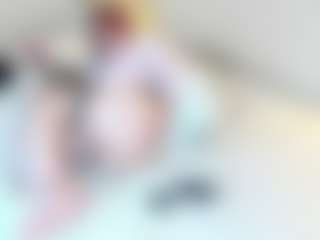 Live cam show with Lilith-NoirF - Green Eyes on AdultVida.com