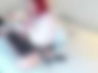 Live cam show with Lilith-NoirF - Upskirt on CamClone