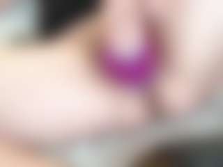 Live cam show with Lilith-NoirF - Green Eyes on crypto-cams