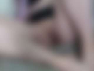 Live cam show with Lilith-NoirF - Upskirt on Camsoda