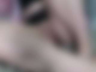 Live cam show with Lilith-NoirF - Upskirt on CamwithHer