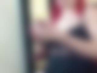 Live cam show with Lilith-NoirF - Upskirt on Camsoda
