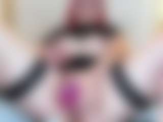 Live cam show with Lilith-NoirF - Upskirt on liverealitysex.com