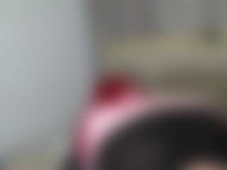 Live cam show with Lilith-NoirF - Upskirt on Mixed Magazine Live