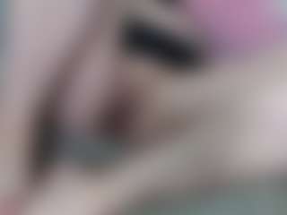 Live cam show with Lilith-NoirF - Red Hair on Camsoda