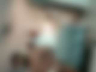 Live cam show with JustUs28 - Beardy on StripNow