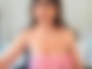 SaraDesireXO's Live Sex Cam Show