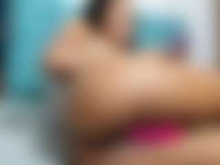Live cam show with esmeraldasweet0 - Normal on Camming Site