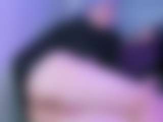 Live cam show with kiratenebris - Smoking on Milfs Live