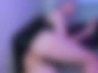 Live cam show with kiratenebris - Tease on sexylive.show
